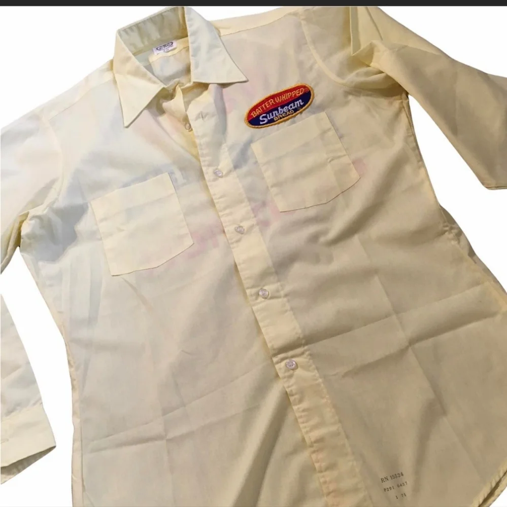 70s Vintage Light yellow bread work shirt. Batter Whipped Sunbeam Bread - Picture 4 of 4